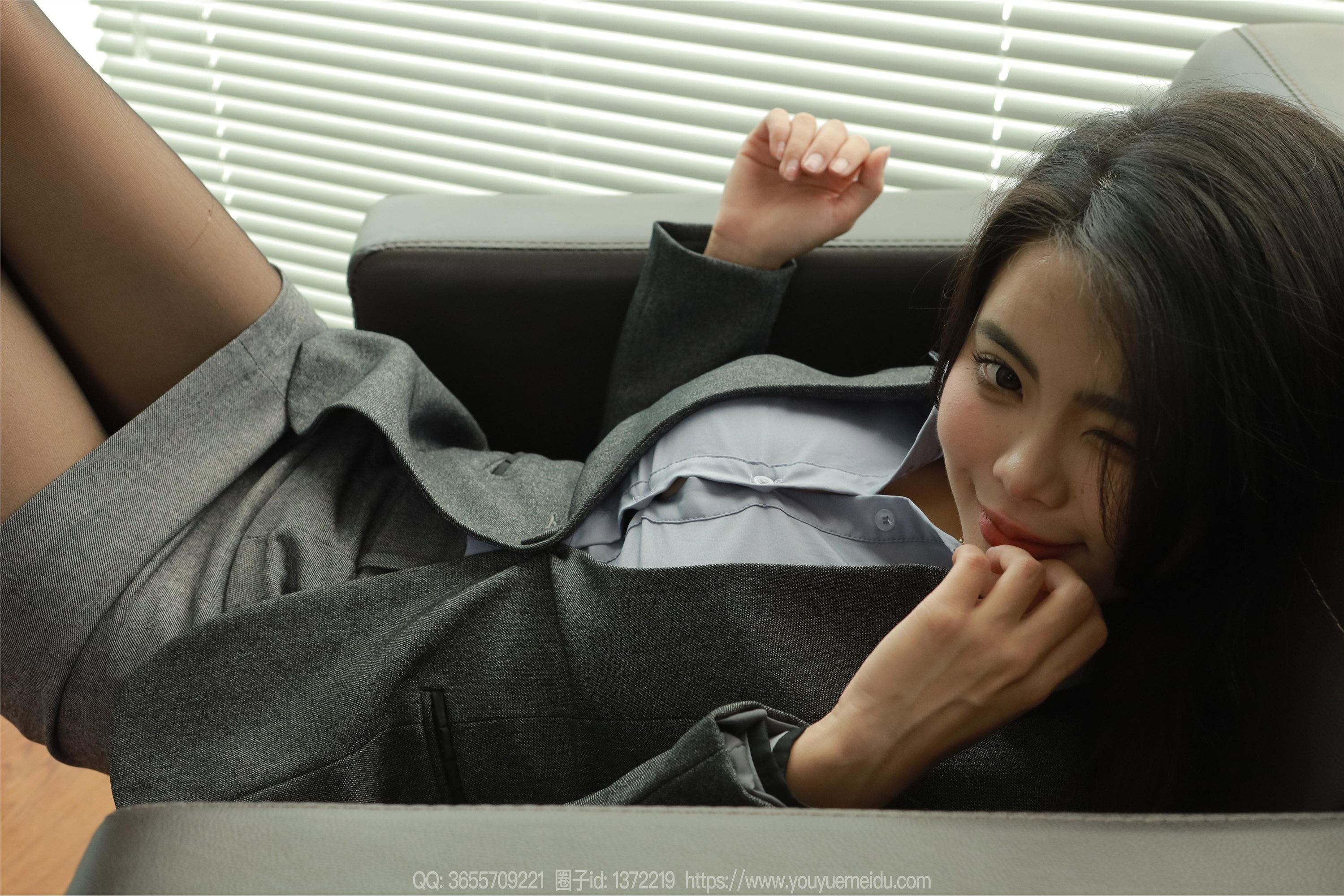 IESS异思趣向  2024.02.11 丝享家 1661 兔兔《偷偷加班》